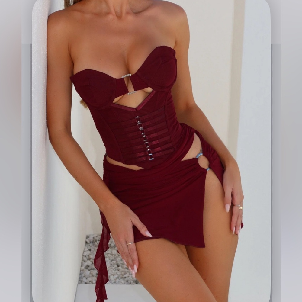 Outcast Clothing Zuriel Mini Dress Burgundy